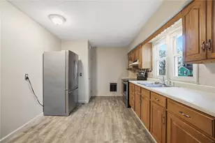 1305 Edwards Dr, Tipp City, OH 45371 - Photo 13