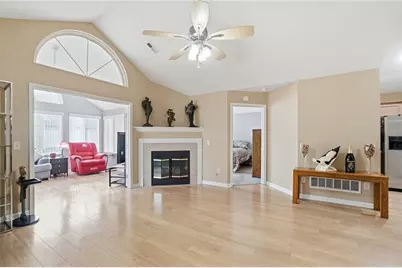 4662 Cobblestone Drive, Tipp City, OH 45371 - Photo 7