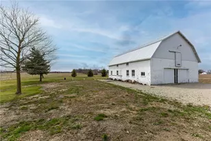 7627 Horatio-Harris Creek Rd, Bradford, OH 45308 - Photo 9