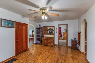 7627 Horatio Harris Creek Road, Bradford, OH 45308 - Photo 15