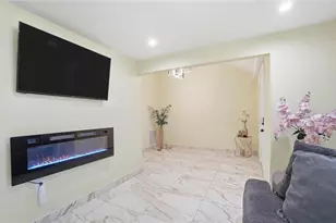 3935 Anthony Ln, Franklin, OH 45005 - Photo 9