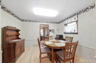 306 N Bechtle Ave, Springfield, OH 45504 - Photo 11