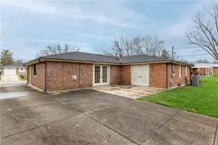 7201 Belle Plain Dr, Huber Heights, OH 45424 - Photo 25