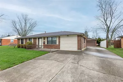 7201 Belle Plain Drive, Huber Heights, OH 45424 - Photo 3