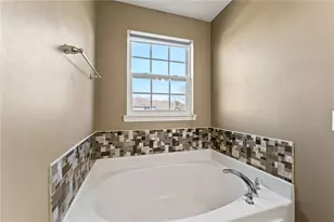 4192 Grace Cir, Beavercreek, OH 45431 - Photo 47