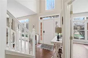 930 Indigo Creek Circle, Washington Twp, OH 45458 - Photo 9