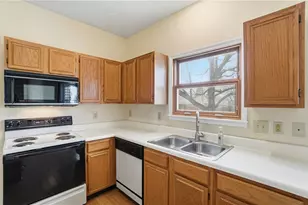 2280 Polo Park Dr, Miami Township, OH 45439 - Photo 11