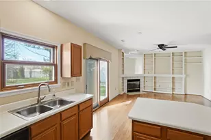 2280 Polo Park Dr, Miami Township, OH 45439 - Photo 13