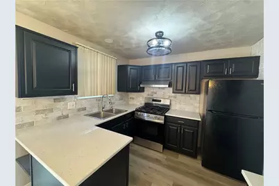 4750 Coulson Drive, Jefferson Twp, OH 45417 - Photo 5