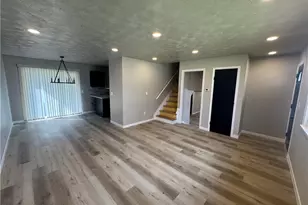 4750 Coulson Dr, Jefferson Twp, OH 45417 - Photo 3