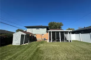 4750 Coulson Dr, Jefferson Twp, OH 45417 - Photo 15