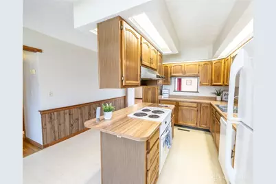 510 Ohio Avenue, Troy, OH 45373 - Photo 5