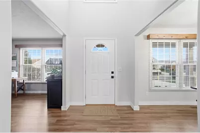 2586 Renwick Way, Troy, OH 45373 - Photo 5