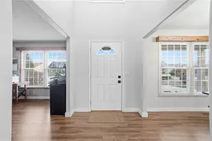 2586 Renwick Way, Troy, OH 45373 - Photo 5