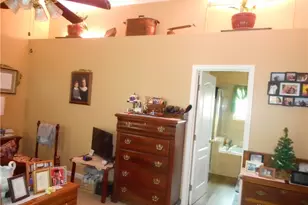 2549 Fawn Dr, Fairborn, OH 45324 - Photo 13