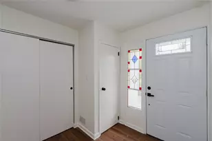 4008 Lisa Ln, Middletown, OH 45052 - Photo 3