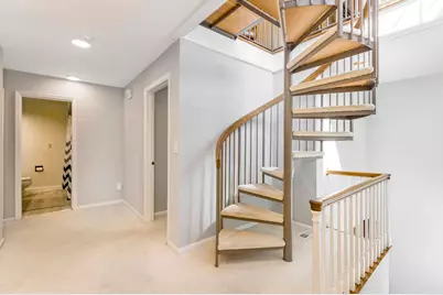 1015 Rubicon Road, Dayton, OH 45409 - Photo 15