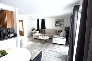 5906 Troy Villa Blvd, Huber Heights, OH 45424 - Photo 3