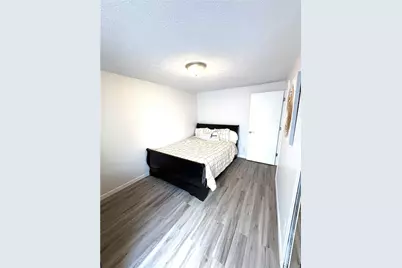 5906 Troy Villa Boulevard, Huber Heights, OH 45424 - Photo 13