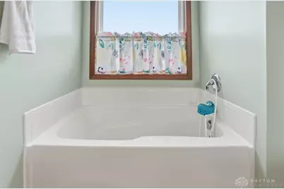 661 Willow Point Court, Troy, OH 45373 - Photo 31