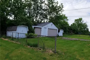 137 Bluecrest Ave, Dayton, OH 45417 - Photo 7