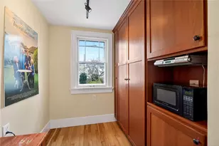 305 Orchard Dr, Oakwood, OH 45419 - Photo 15