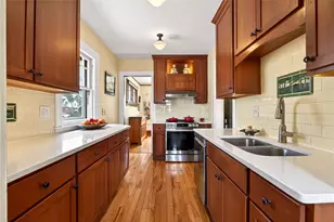 305 Orchard Dr, Oakwood, OH 45419 - Photo 13