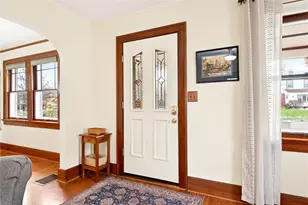 305 Orchard Dr, Oakwood, OH 45419 - Photo 3