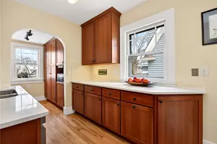 305 Orchard Dr, Oakwood, OH 45419 - Photo 11