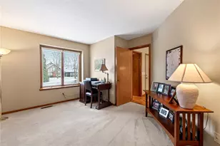 8025 Station House Rd, Centerville, OH 45458 - Photo 9