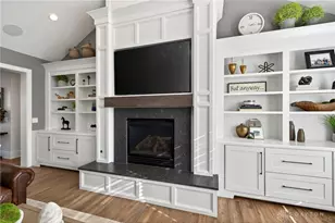 701 Grand Wood Ct, Clearcreek Twp, OH 45066 - Photo 17