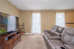 1412 Devoe Dr, Beavercreek, OH 45434 - Photo 7