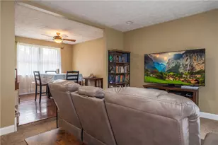 1412 Devoe Dr, Beavercreek, OH 45434 - Photo 5