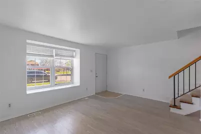7505 Mount Ranier, Huber Heights, OH 45424 - Photo 3