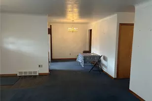 1912 Echo Wood Ct, Kettering, OH 45429 - Photo 3