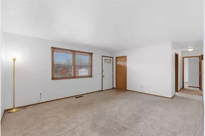 107 Ashlee Drive, Lewisburg, OH 45338 - Photo 7