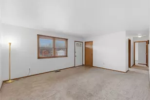 107 Ashlee Dr, Lewisburg, OH 45338 - Photo 7