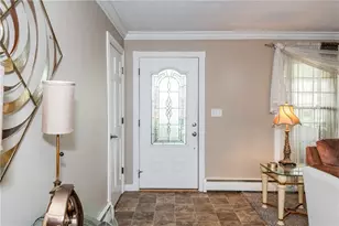 321 Grantham Dr, Englewood, OH 45322 - Photo 3