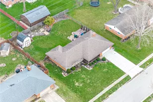 321 Grantham Dr, Englewood, OH 45322 - Photo 43