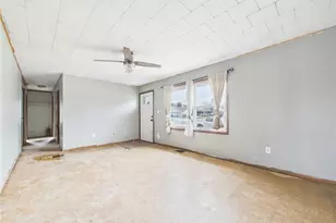 101 Sharp Ln, Greenville, OH 45331 - Photo 5