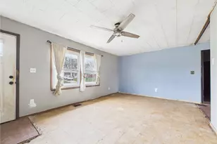 101 Sharp Ln, Greenville, OH 45331 - Photo 3