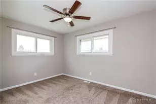 3801 Valleywood Dr, Kettering, OH 45429 - Photo 19