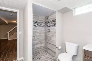 3801 Valleywood Dr, Kettering, OH 45429 - Photo 35