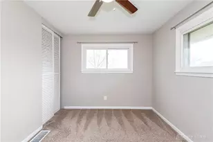 3801 Valleywood Dr, Kettering, OH 45429 - Photo 21