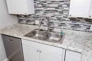 3801 Valleywood Dr, Kettering, OH 45429 - Photo 13