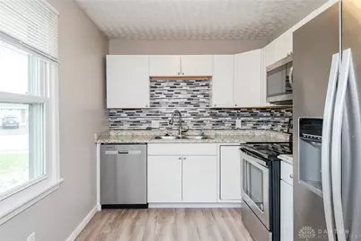 3801 Valleywood Drive, Kettering, OH 45429 - Photo 11