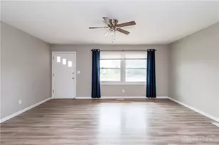 3801 Valleywood Dr, Kettering, OH 45429 - Photo 5