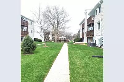 2225 Coach Drive #F, Kettering, OH 45440 - Photo 3