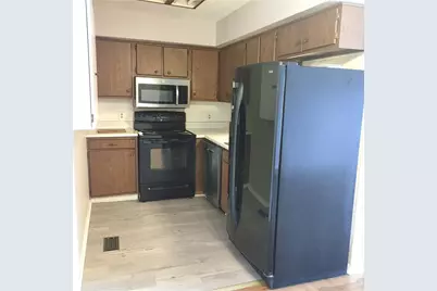 2225 Coach Drive #F, Kettering, OH 45440 - Photo 5
