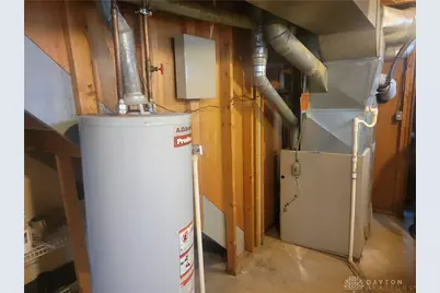 4060 Halworth Road, Dayton, OH 45405 - Photo 15